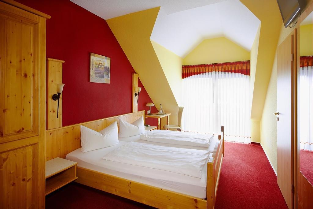 Landhotel Lembergblick Feilbingert Eksteriør billede